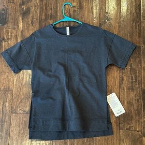 Lululemon cut above tee